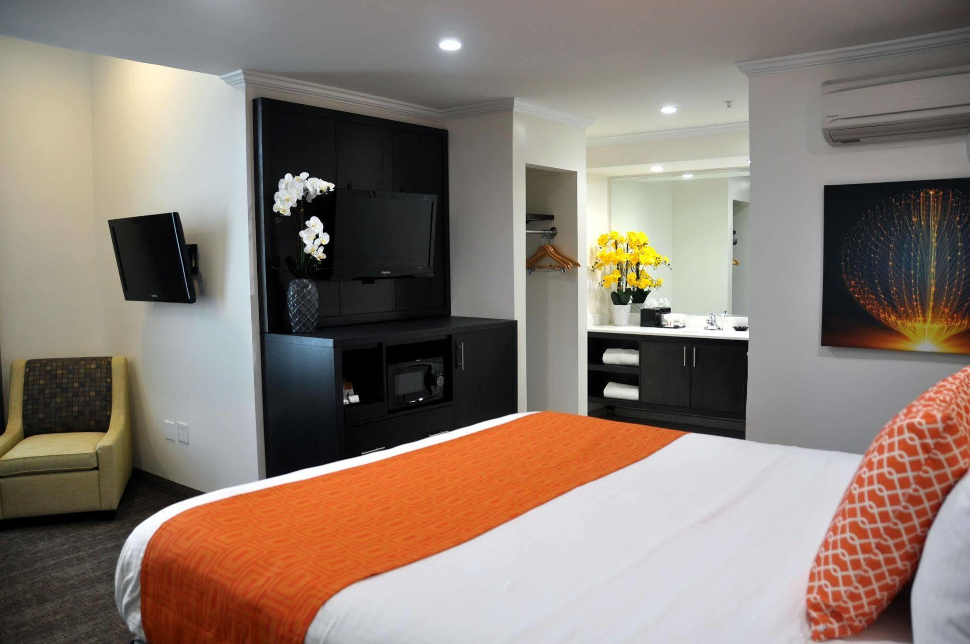 Days Inn San Jose Airport Bagian luar foto