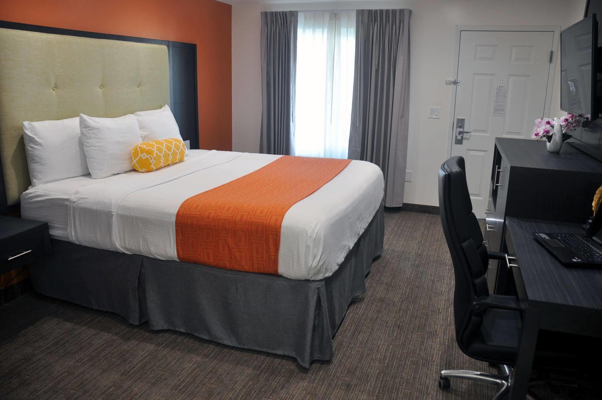 Days Inn San Jose Airport Bagian luar foto