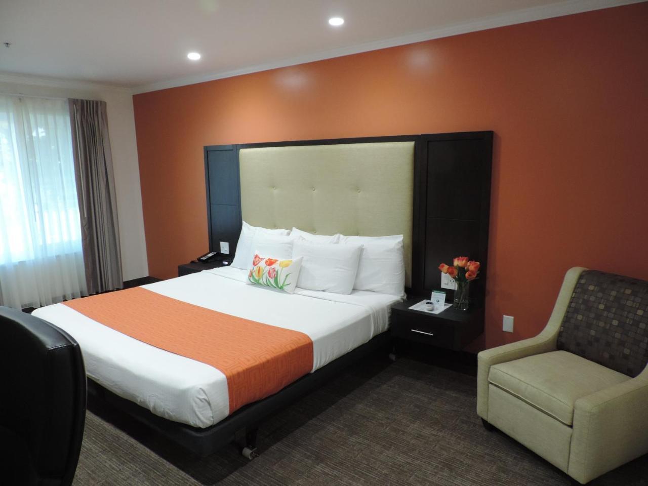 Days Inn San Jose Airport Bagian luar foto